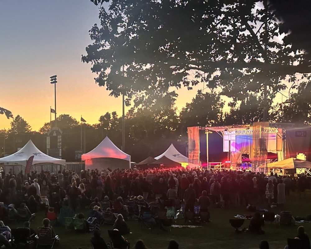 Folk Festival with Chantal Kreviazuk